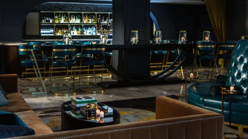 Custom woodworking wall trims in hotel allegro bar