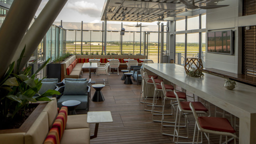 	a bar in a restaurant