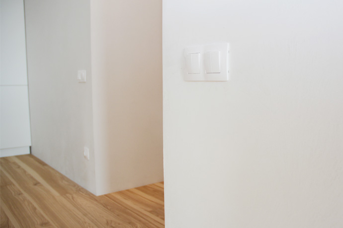 Switches, outlet wall location