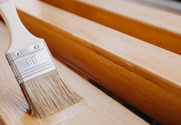 Painting on wood with a brush